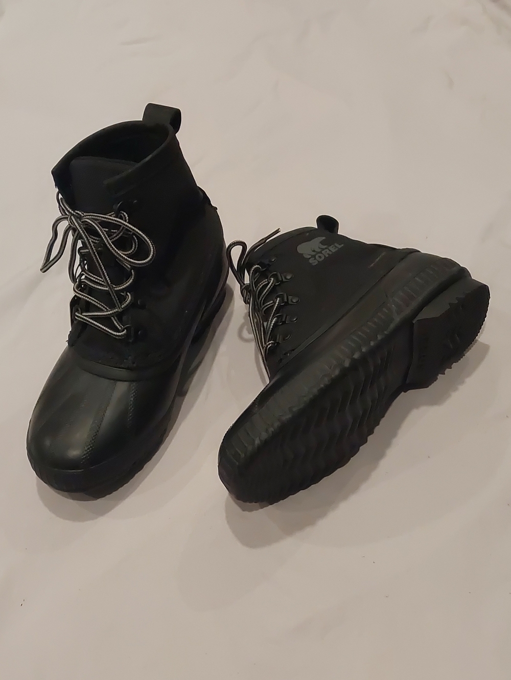 😃❤️⬛ NWT Sorel Men's Black Lace-Up Waterproof Winter Boots size 8 😃❤️⬛